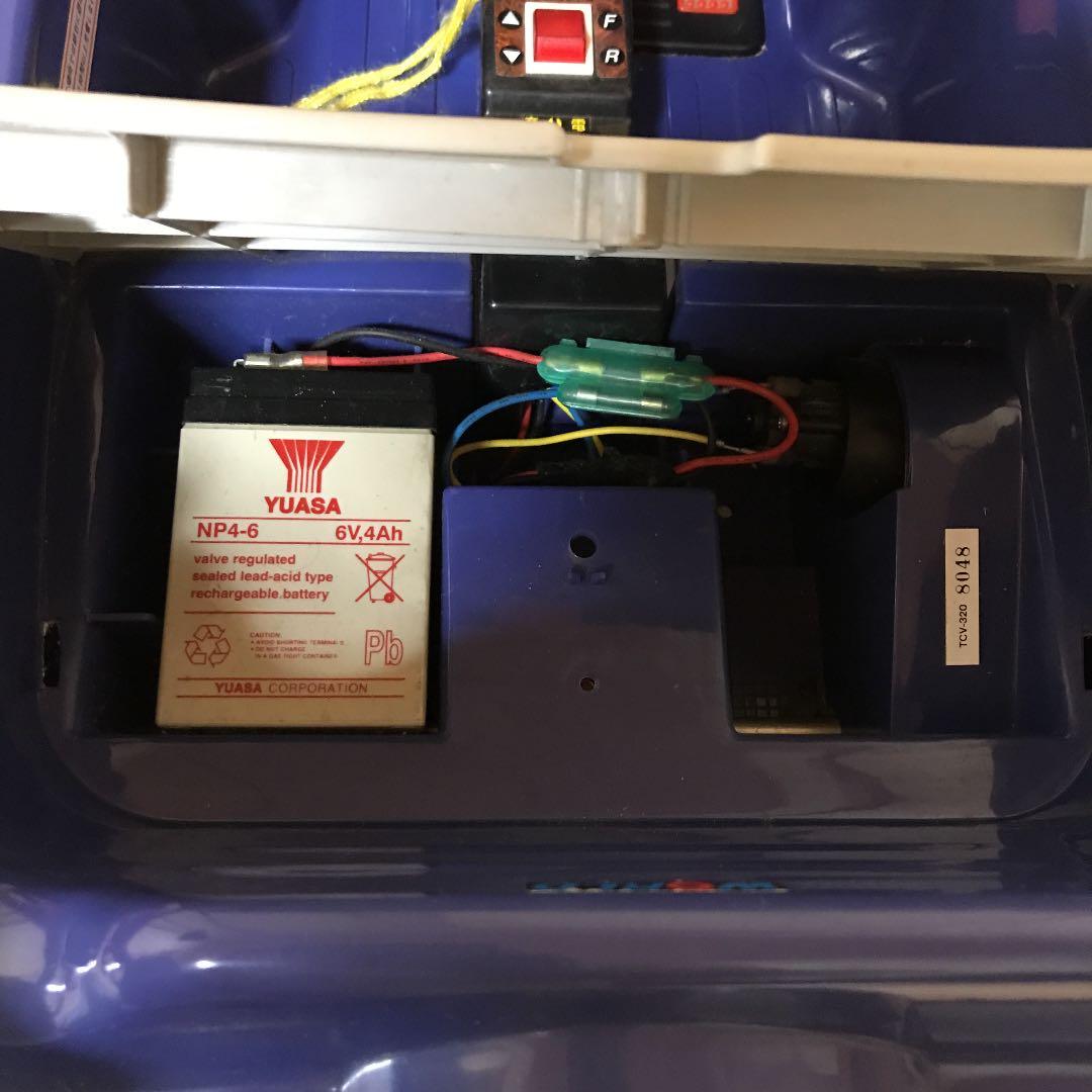 子供用乗り物　車（ランクル）※動きません