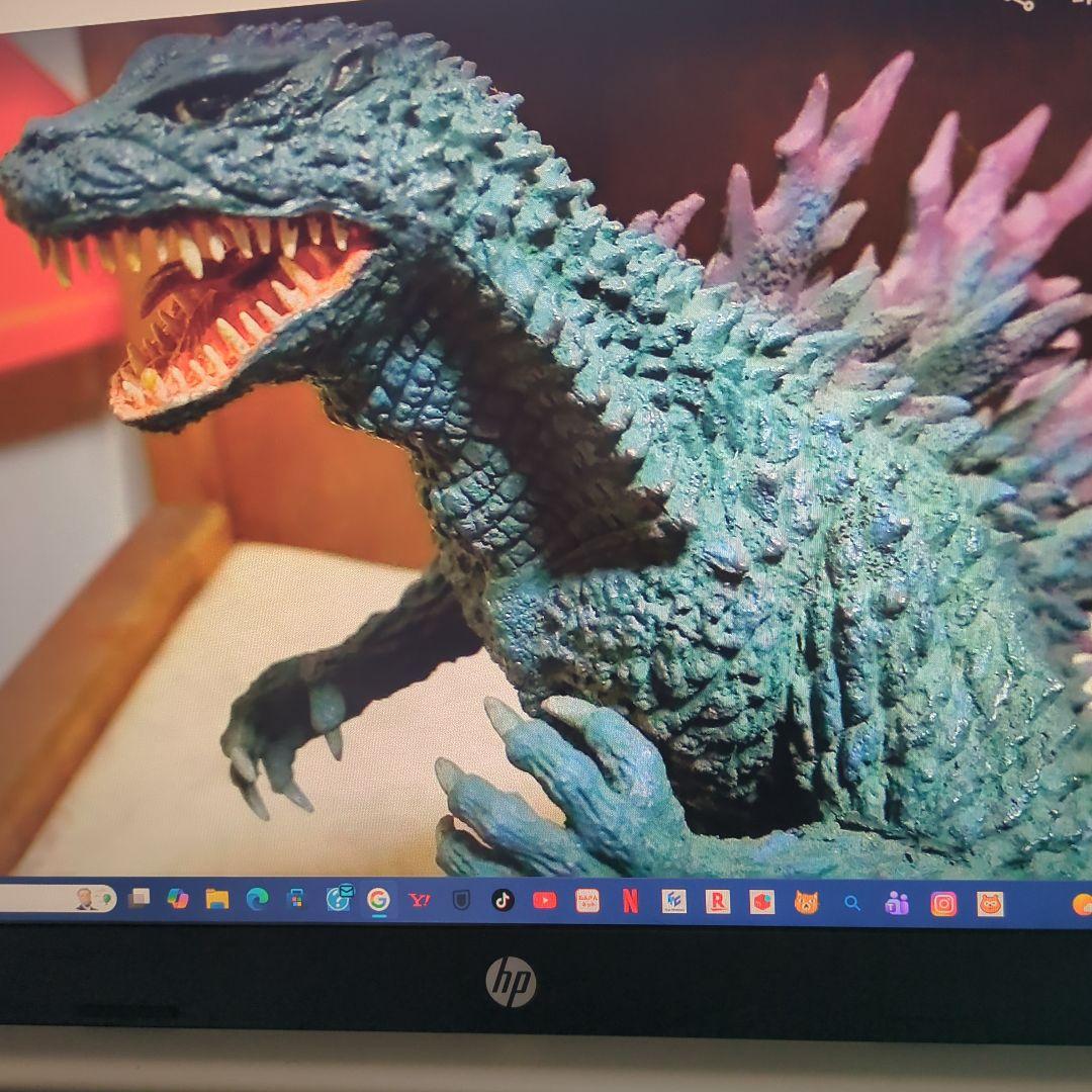 バ-ニングゴジラ特大50センチ要引き取り写真１３から１５は見本