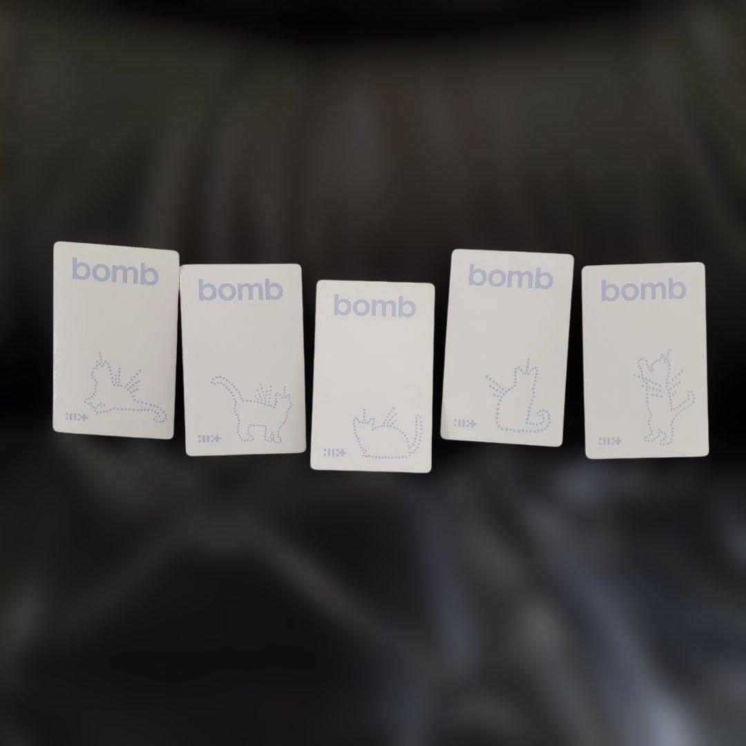 ILLITトレカ&イヤモニ風イヤホンセット