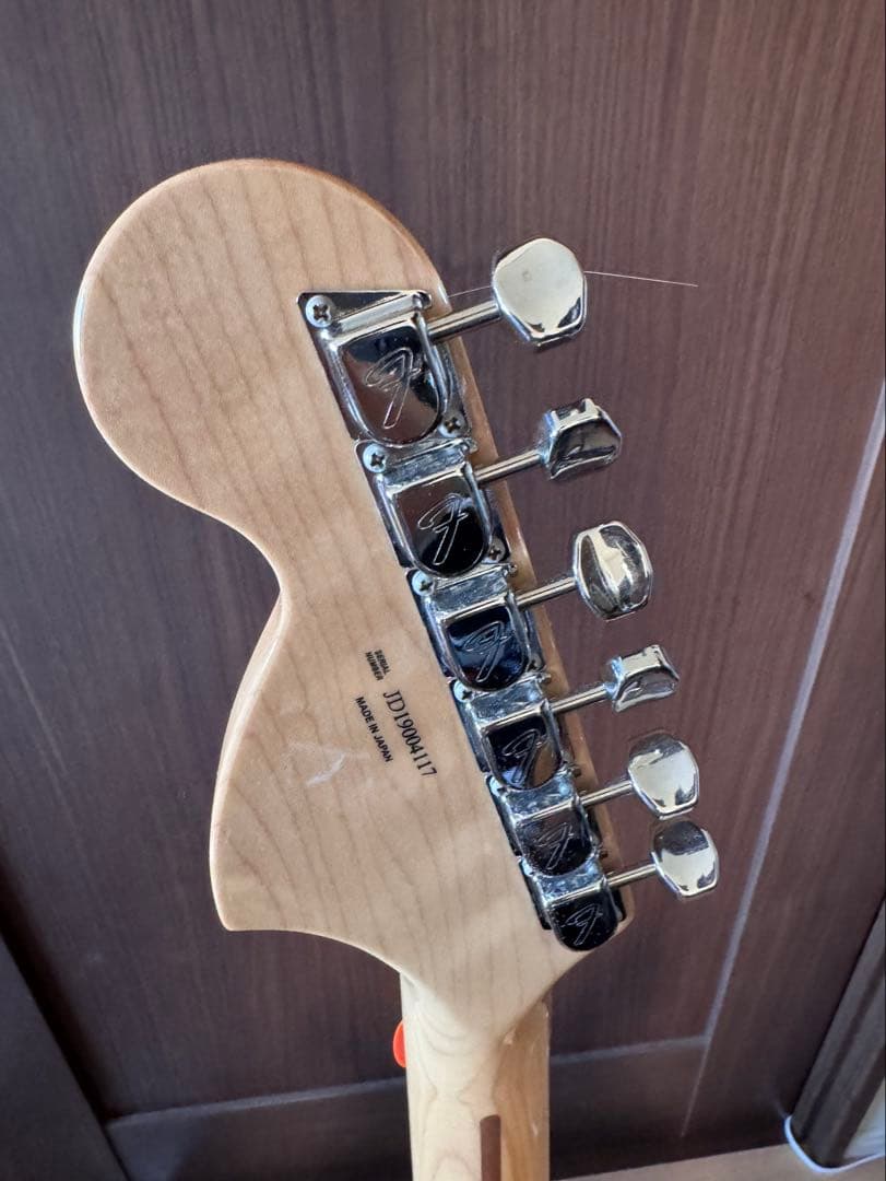 Fender Japanストラトキャスターアッシュボディash