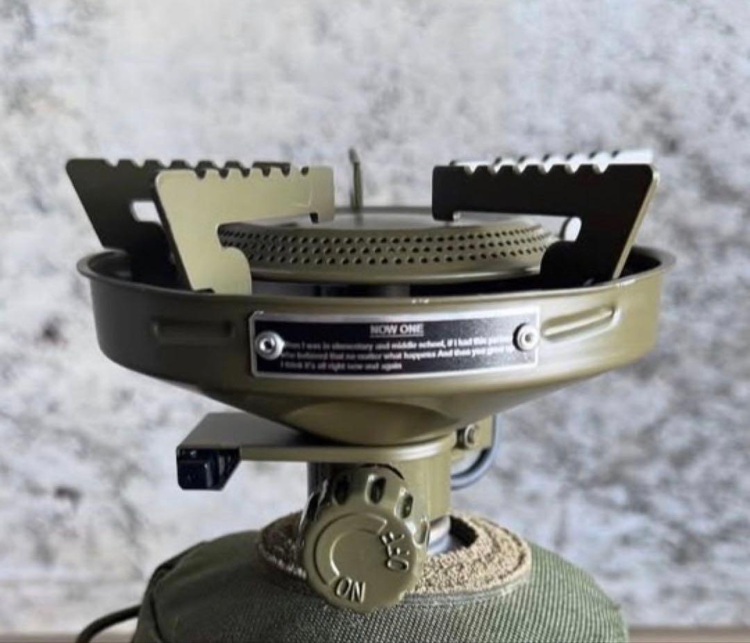 BRUNT NOWONE 色　オリーブ