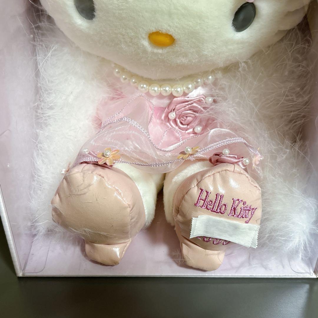 ハローキティ　ぬいぐるみ　ポイントカード限定　シリアルナンバー付き　1000名