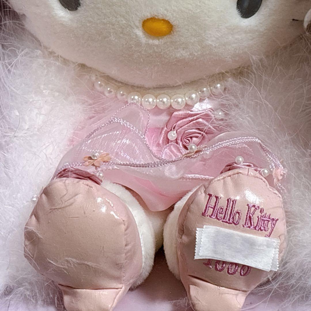 ハローキティ　ぬいぐるみ　ポイントカード限定　シリアルナンバー付き　1000名