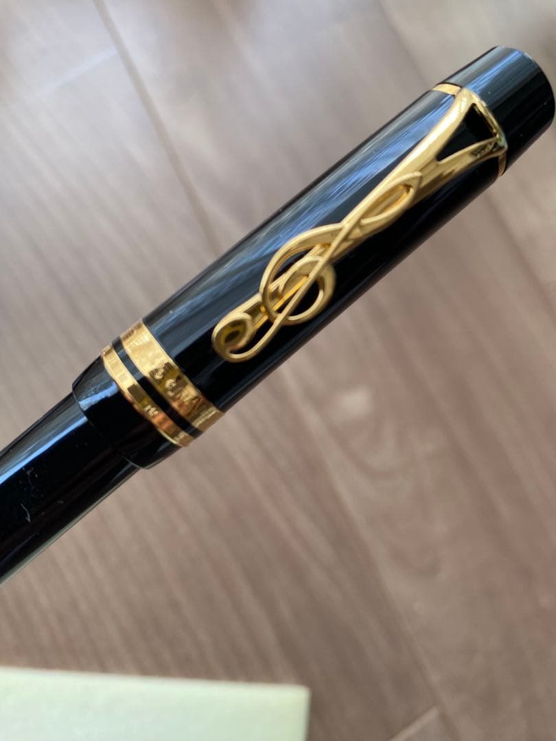 モンブラン音楽家シリーズ　レナード バーンスタイン 万年筆 CD付き