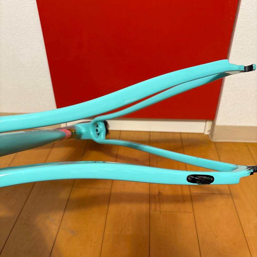 ビアンキ　OLTRE XR3 2018年製　サイズ53