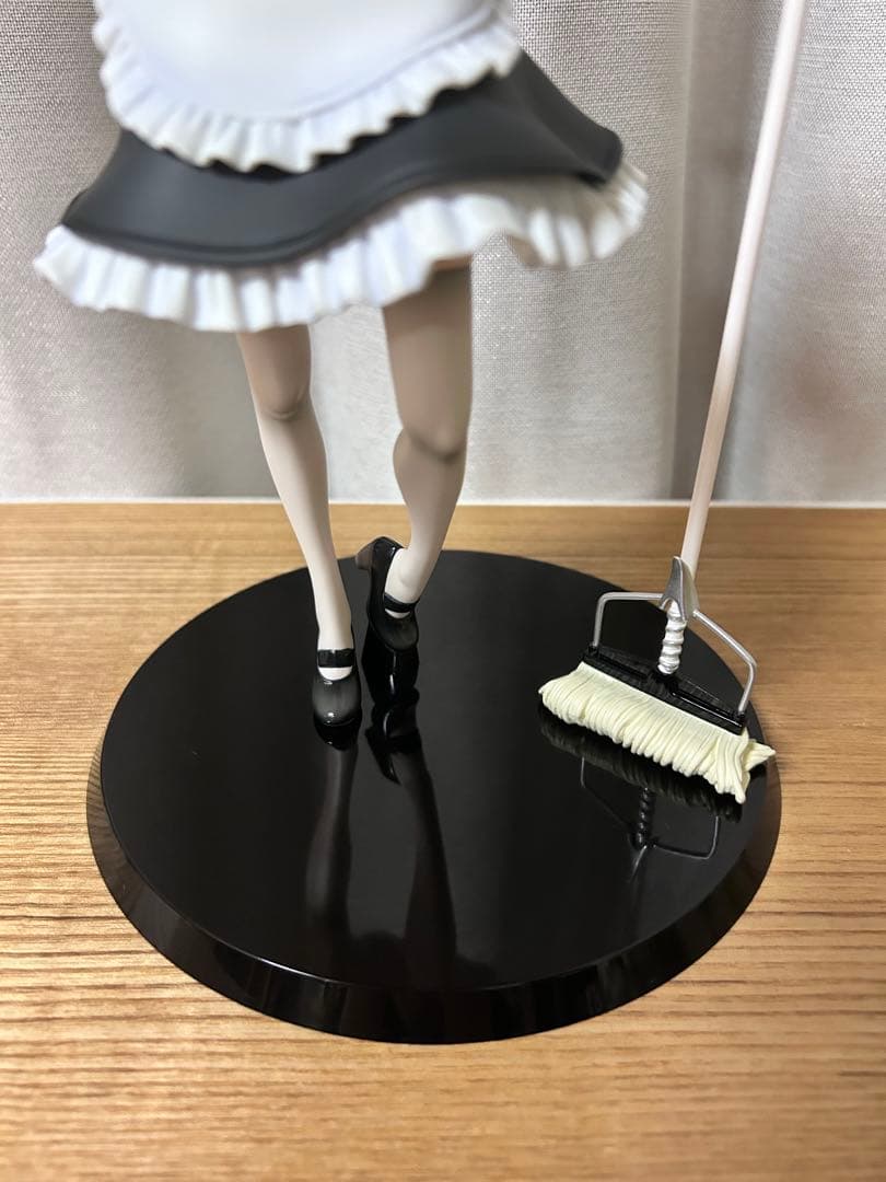 ペルソナ5 川上貞代 1/7 スケールフィギュア