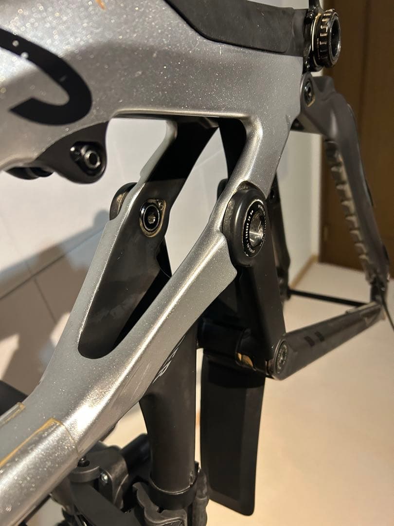 CANYON SENDER CFR Msizeフレーム スペアパーツ多数