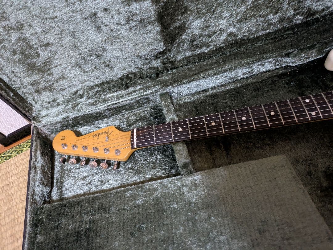 ギター fender japan st62 mod