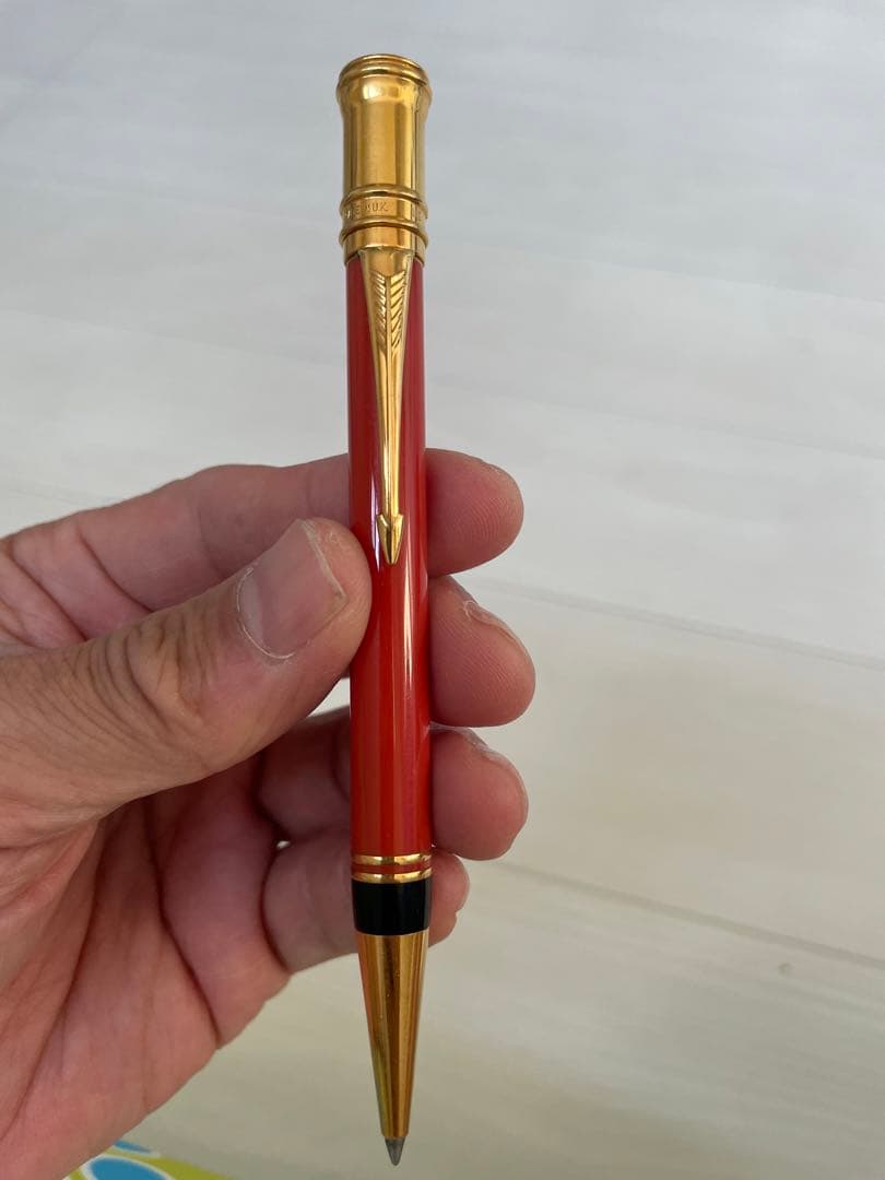 パーカー デュオフォールド ビッグレッド