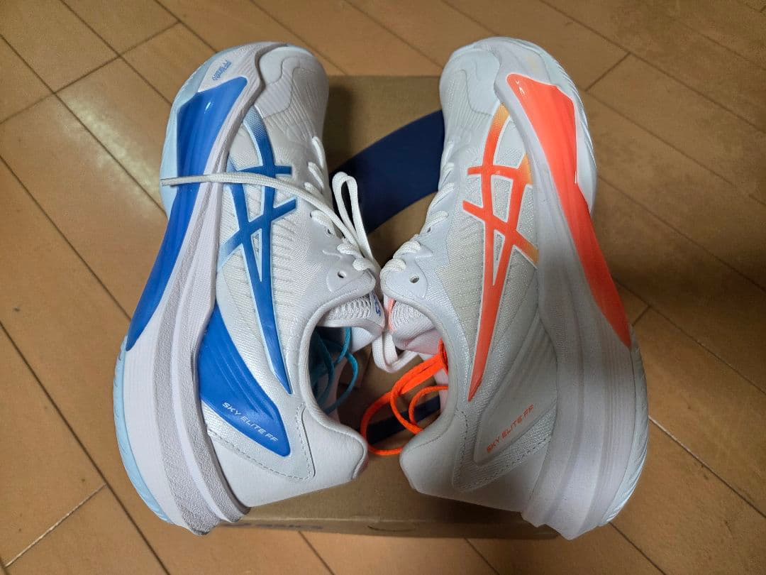 ASICS スカイエリートFF3 海外限定モデル ２色違い　23cm