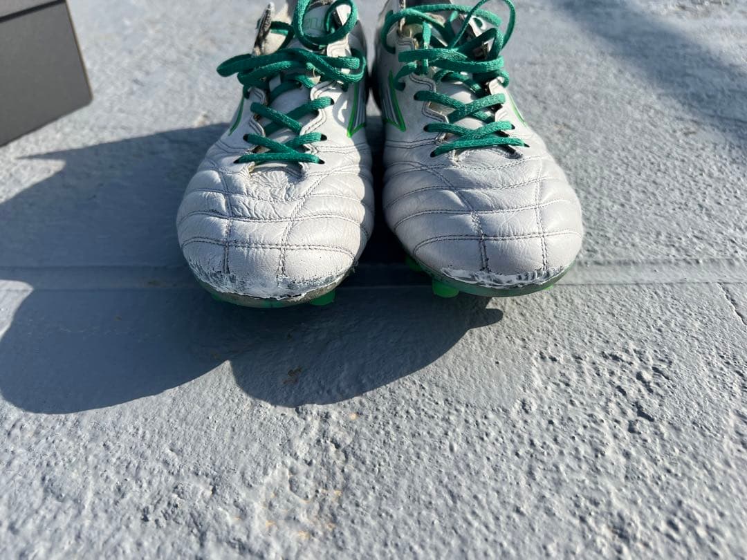 ミズノ　モレリアネオ3 グリーン　限定色