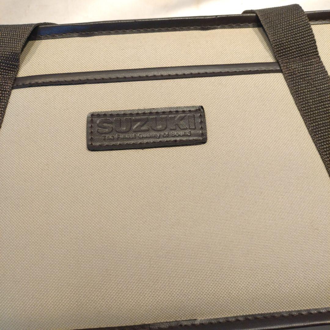 スズキ　こはく　SUZUKI KOHAKU ケース付き