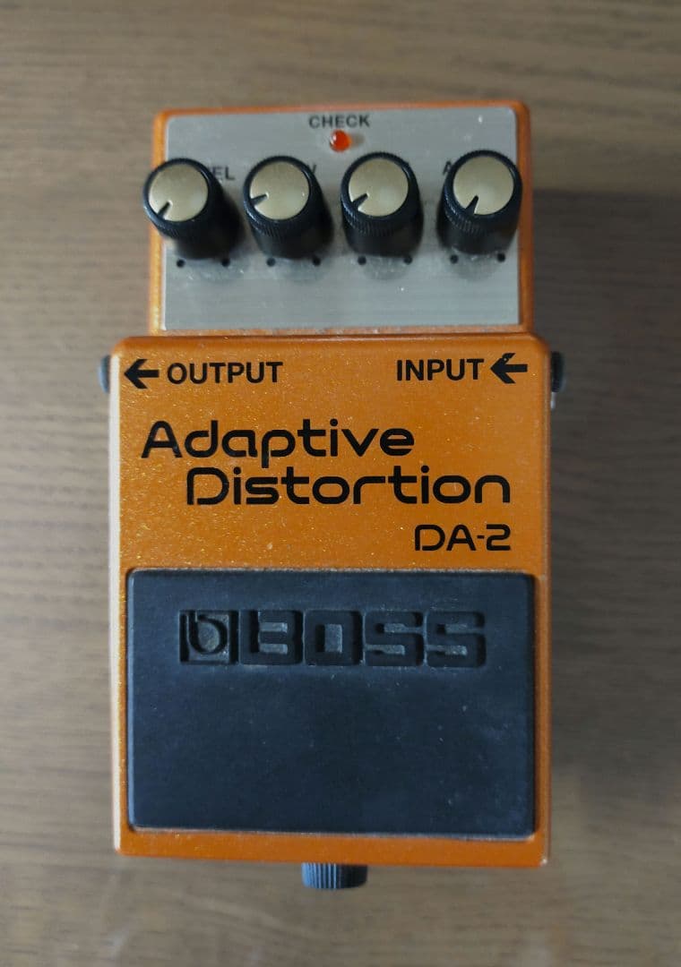 BOSS エフェクター★adaptive distortion DA-2