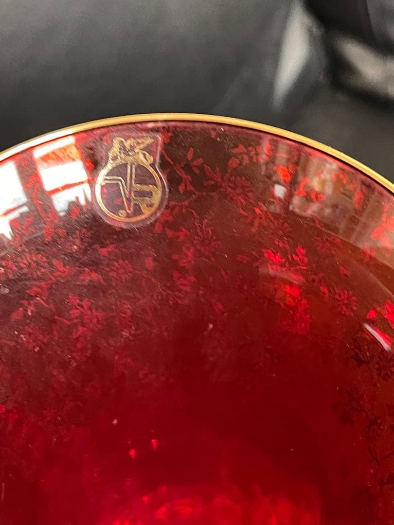 沖縄琉球ガラス　金色模様品