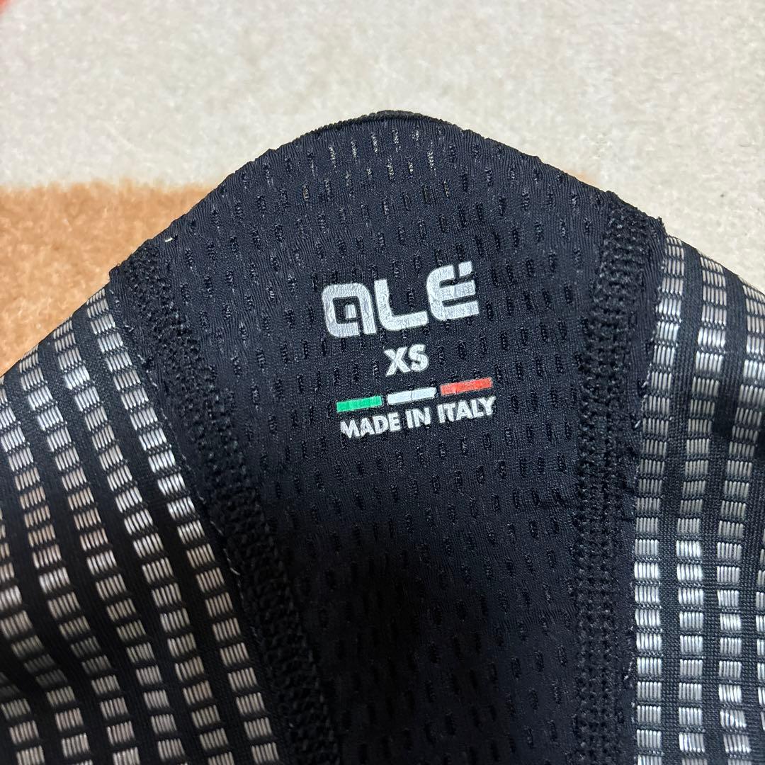 【値下げしました‼︎】ALE サイクルビブジャージ 上下セット　レディース XS