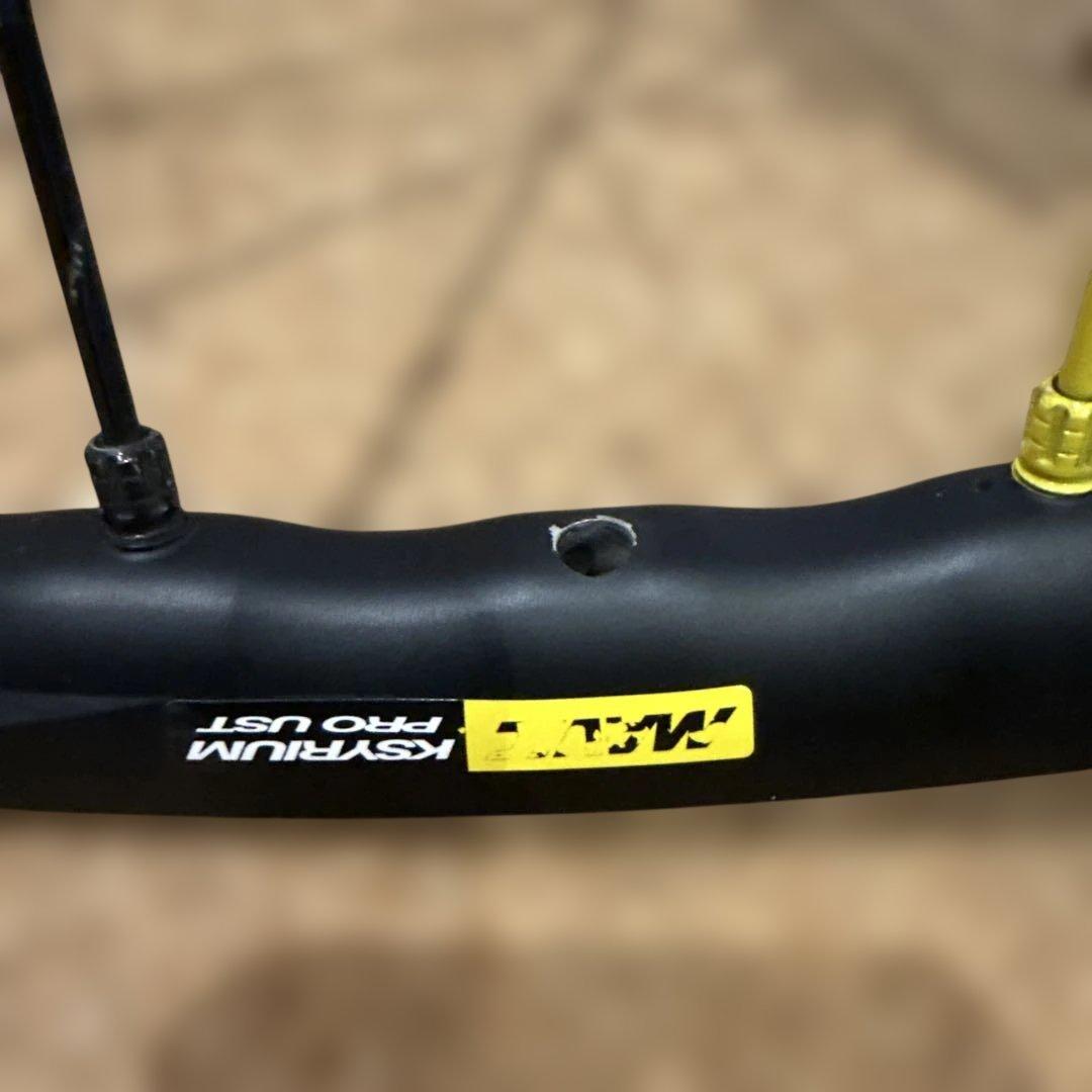 専用Mavic KSYRIUM PRO UST DISC シマノフリー