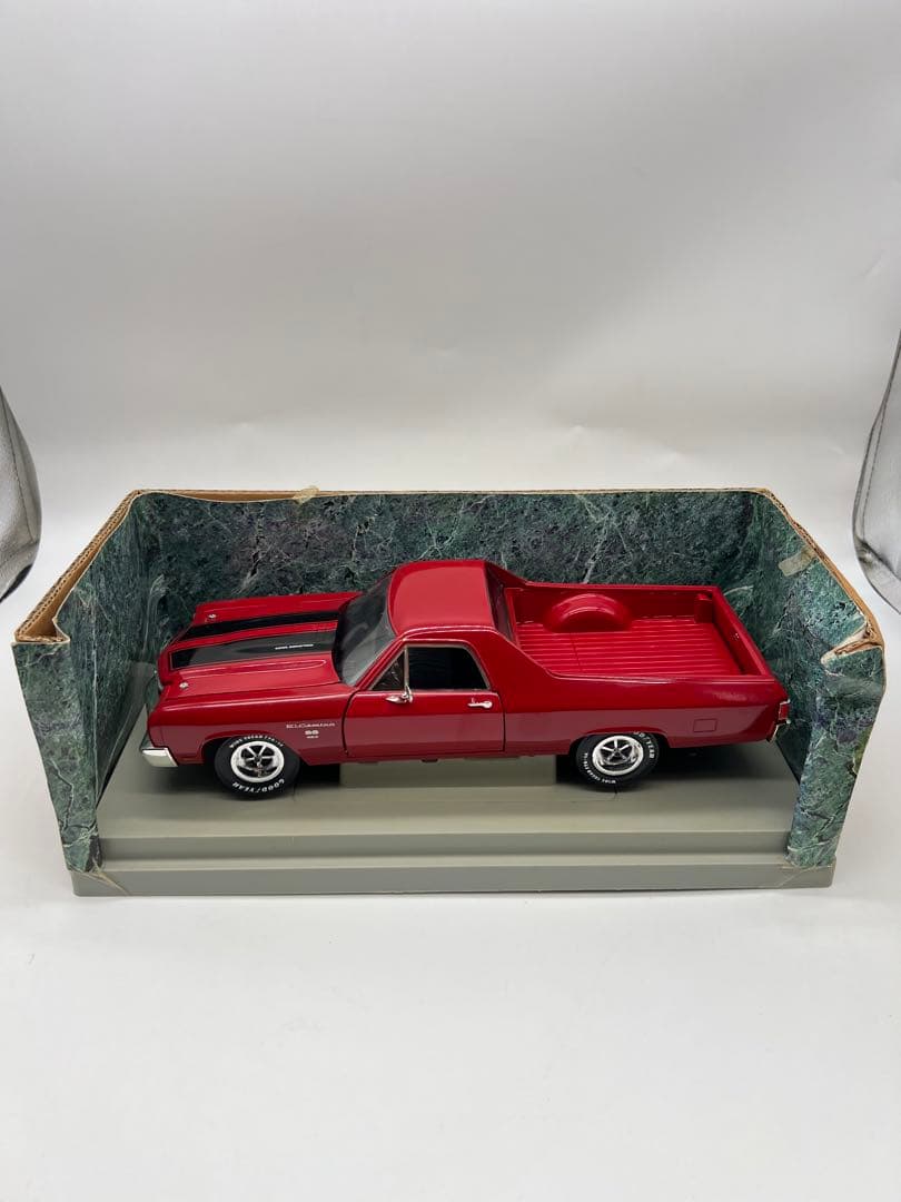 No124 ミニカー1/18箱あり 70 EL CAMINO SS454