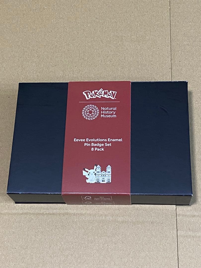 ポケモン ロンドン自然史博物館　イーブイ　ピンバッジ　セット