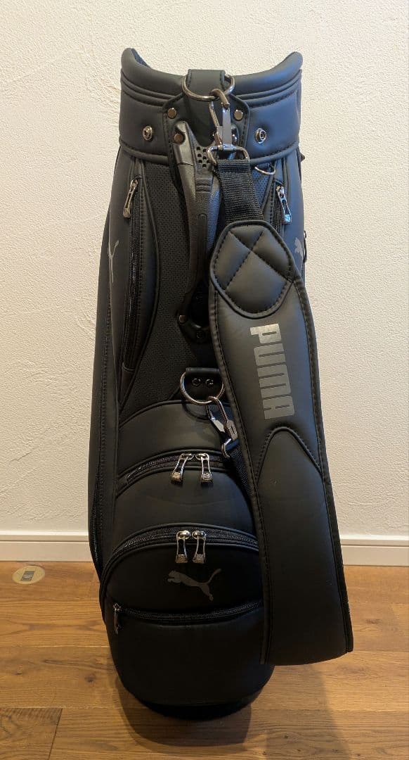 プーマ　PUMA　２０２２年モデル　キャディバッグ　ブラック　９．５型