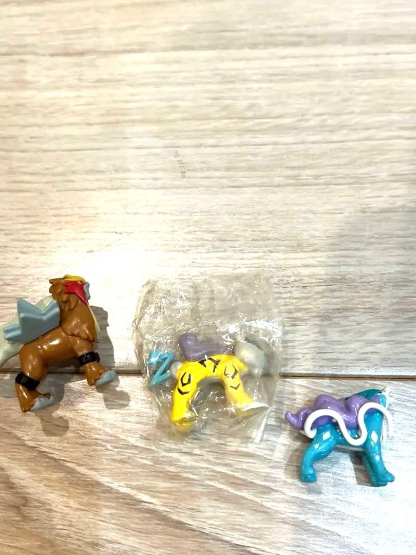 激レア　エンテイ スイクン ライコウ フィギュアセット　未開封あり　大幅値下げ