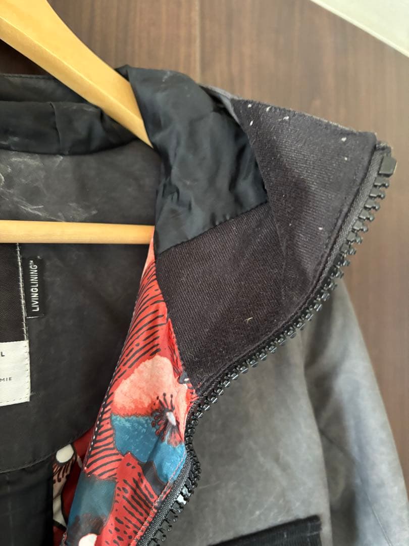 BURTONバートン スノーボードウェア　フルボディ　つなぎ　レディース