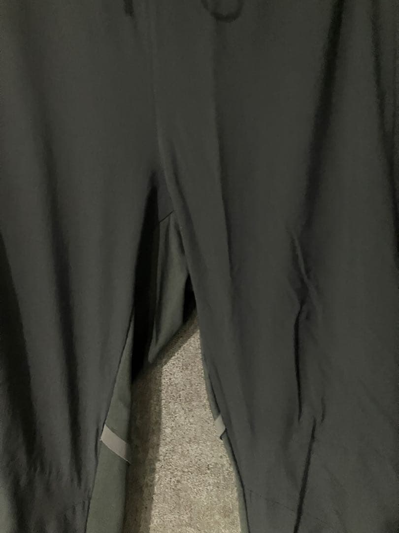 オン On ランニングパンツ Running Pants Black Mサイズ