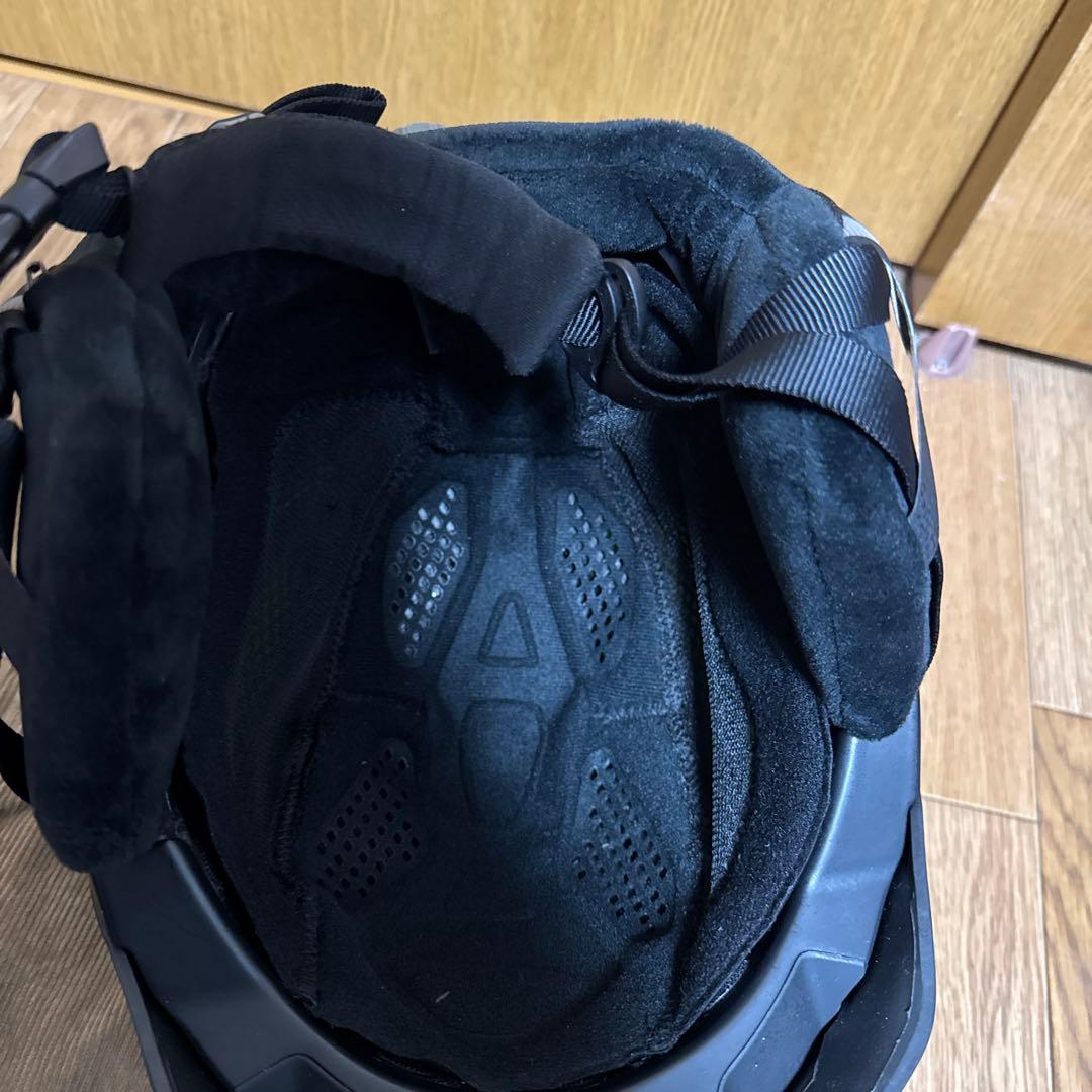 SMITH Level ブラックヘルメット　Mサイズ