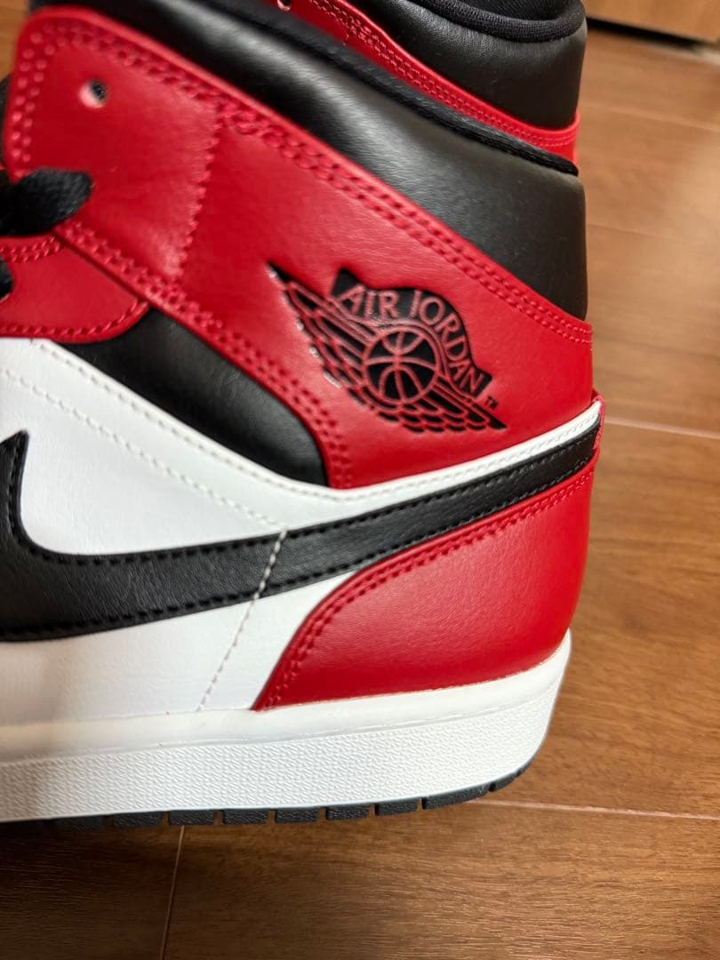 シューズ(男性用) Nike Air Jordan 1 Mid CHICAGO BLACK TOE