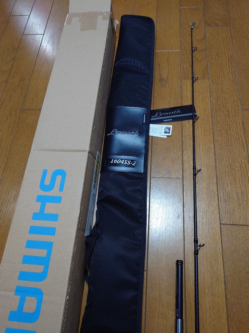 売切　25 レサト　1604ss 中古美品