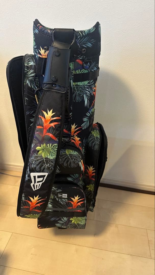 NEW ERA ボタニカル　キャディバッグ