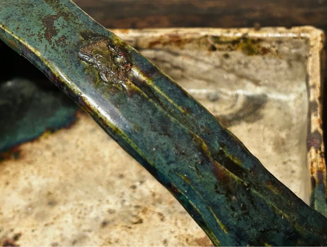 【値下げ】織部手付 菓子鉢 (桃山〜江戸時代)