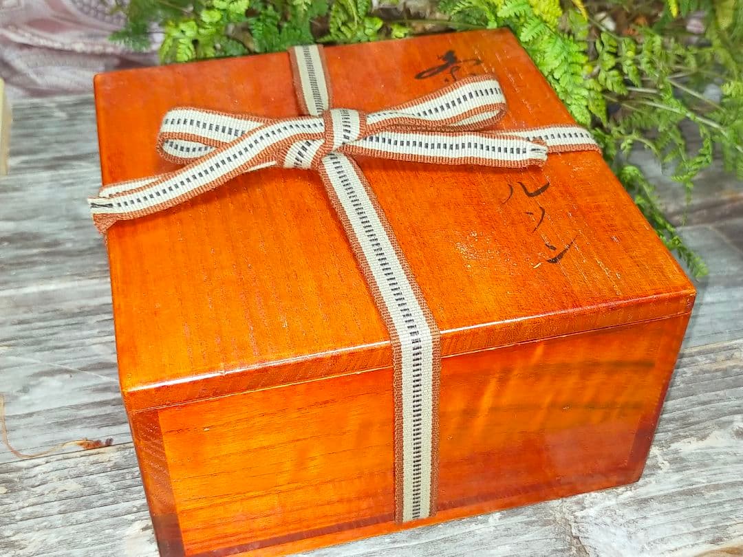 ♥ルソン　青磁　茶碗　桐箱付き　発掘品　出土品　骨董品　古玩