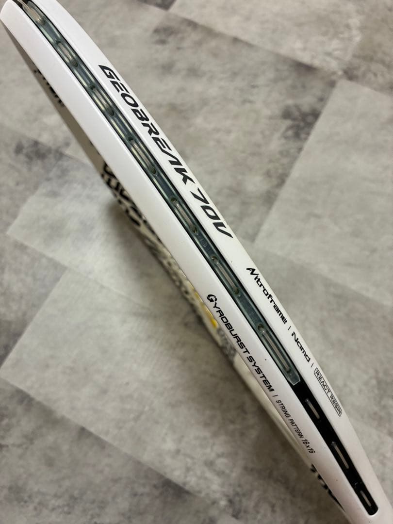 YONEX GEO70V ジオブレイク70V ラケット ヨネックス　ホワイト