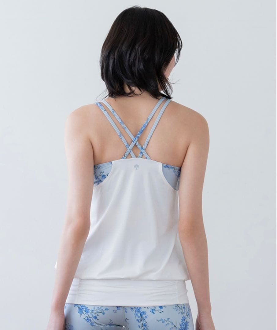 ⭐︎新品⭐︎ 【SUKALA】スプリングフラワーカバーキャミソール