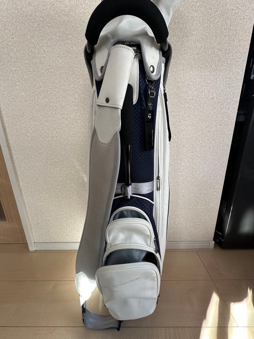 TAYLORMADE キャディバッグ ホワイト