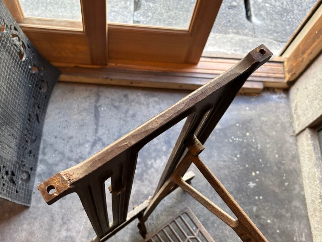 ジャノメ 足踏みミシン脚 アンティーク レトロ テーブル②