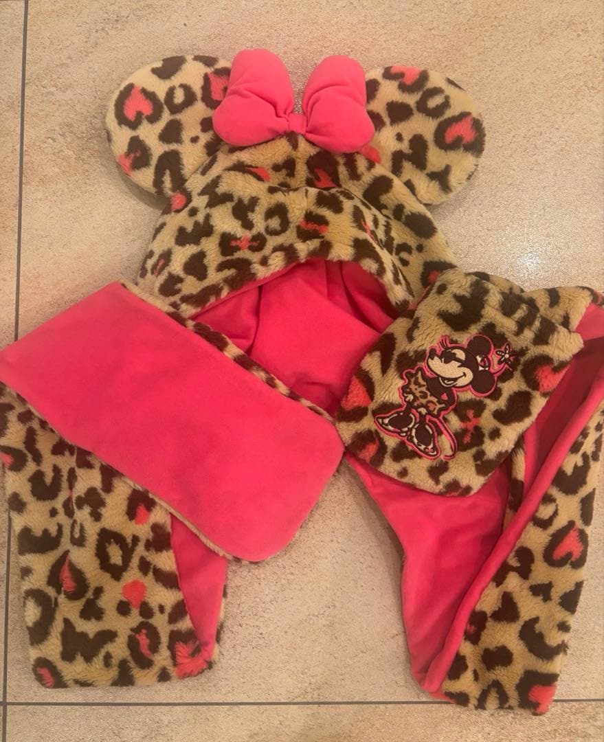 ヒョウ柄 ミニーちゃん ファンキャップ マフラー ピンク ディズニー