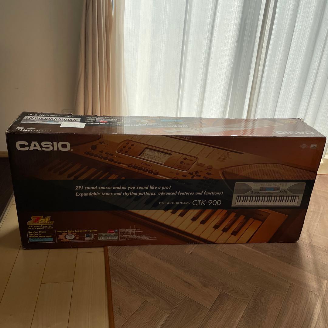 電子キーボード　CASIO CTK-900