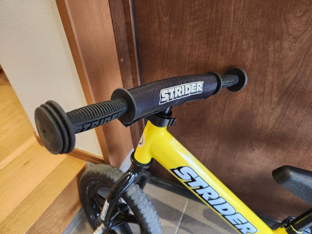 ストライダー 12インチ スポーツ バランスバイク キックバイク