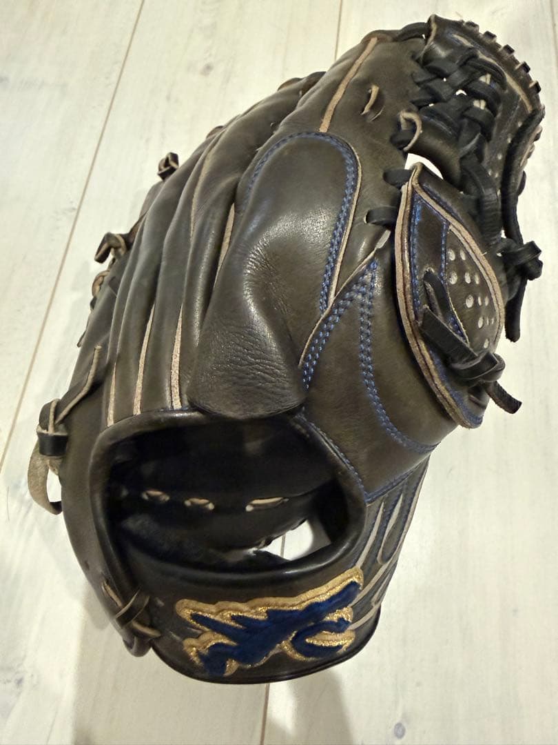 RYU 硬式グローブ最終値下げ!!