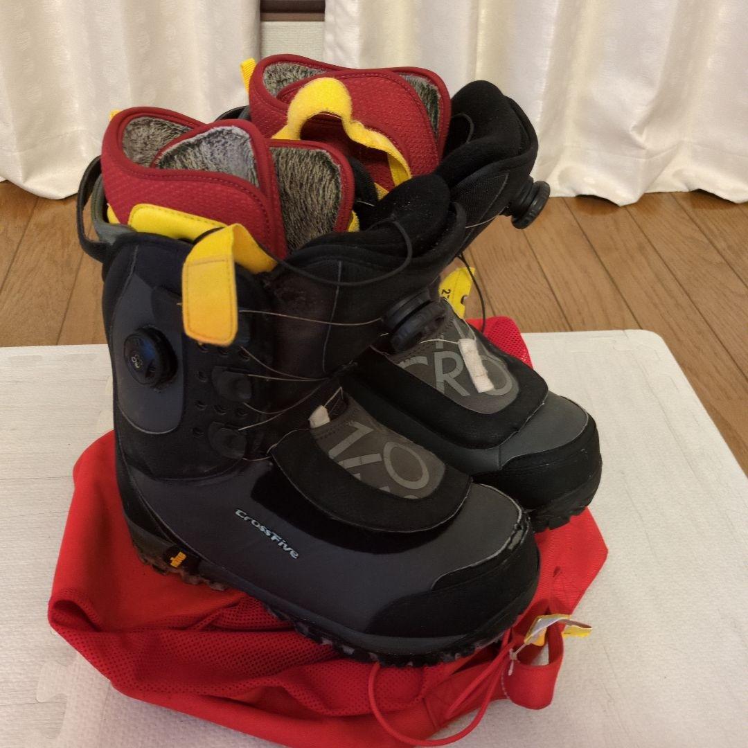 スノーボードブーツクロスファイブ　CROSS FIVE