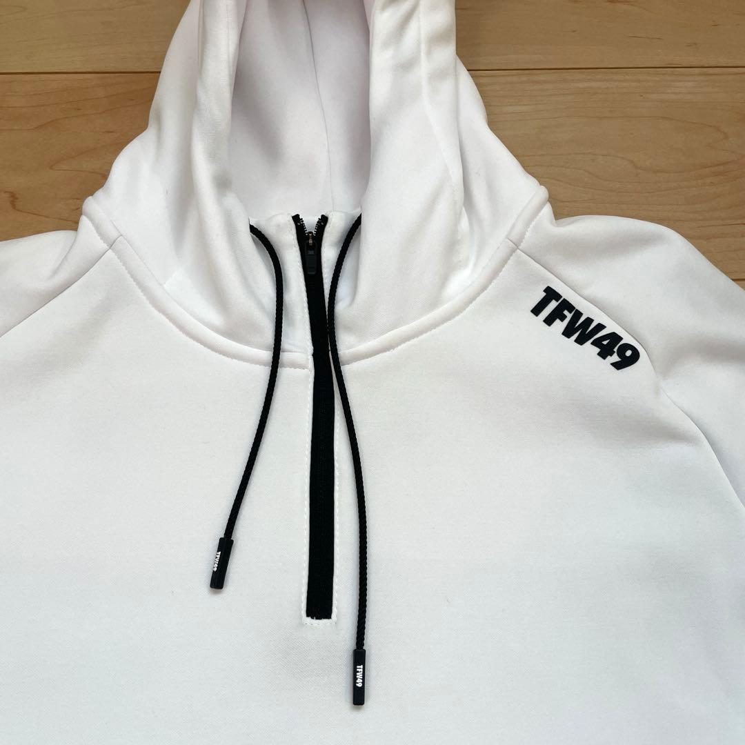 TFW49 COMBINATION HOODIEパーカー