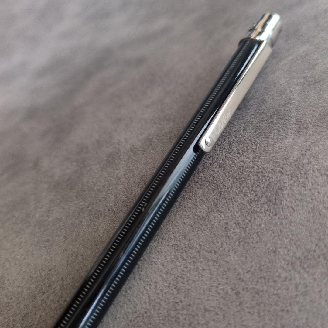 Cartier　カルティエ ツイスト式 ボールペン ブラック　シルバー