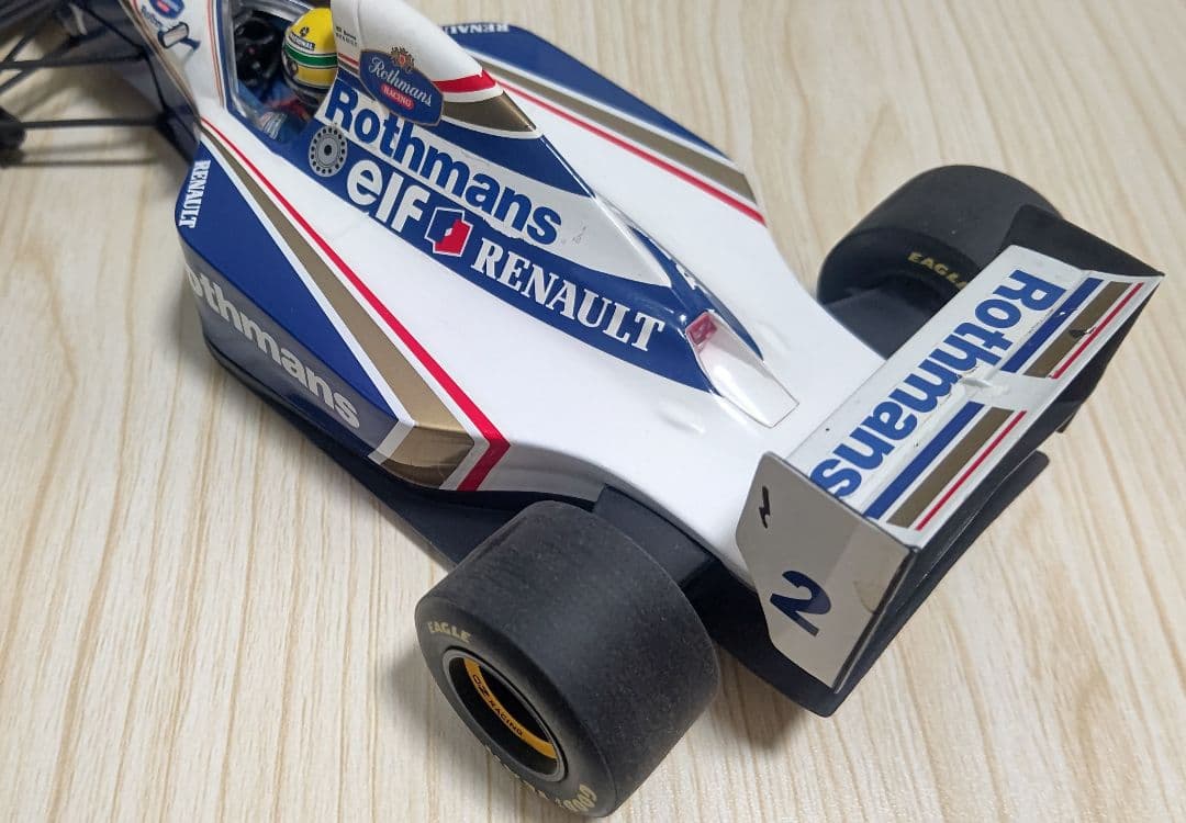 PMA ミニチャンプス ロスマンズ アイルトン・セナ 1/18 FW16 中古品