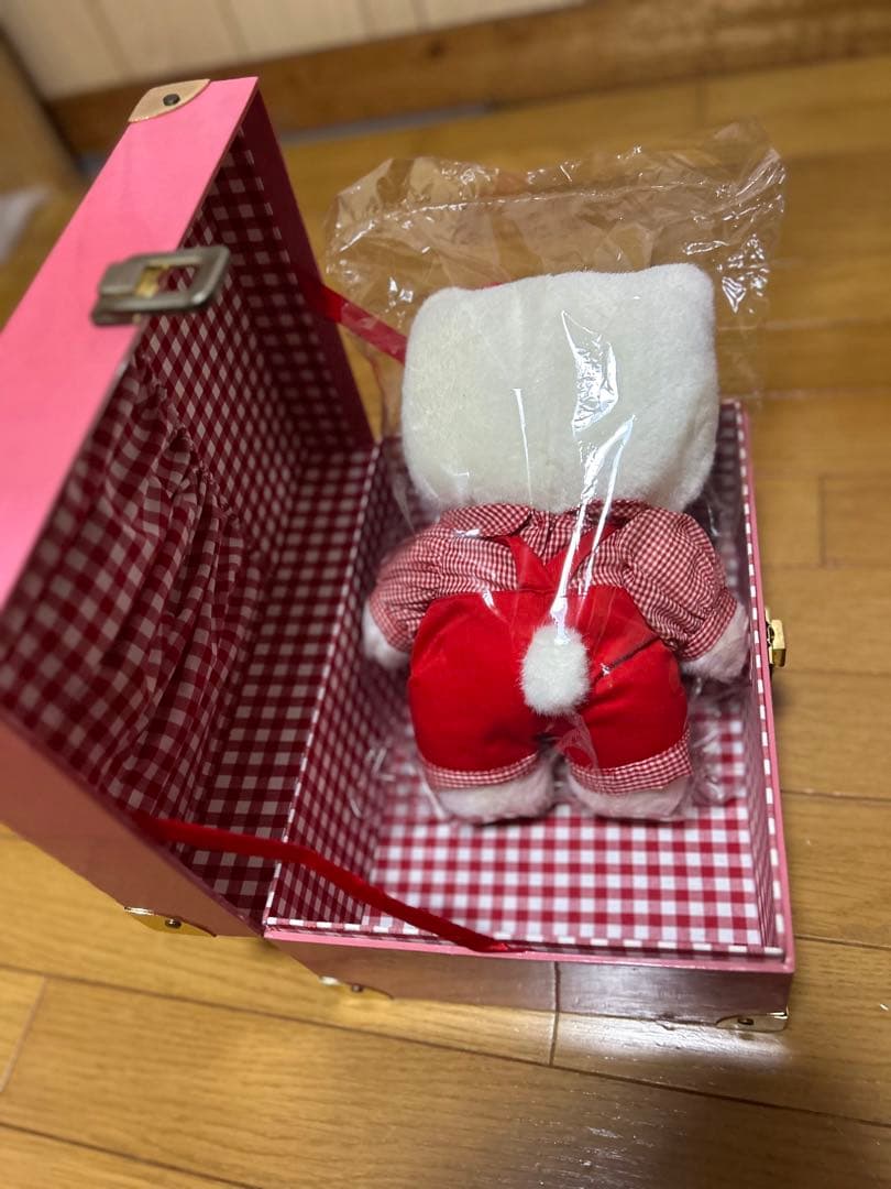 1997年アンティークレトロハローキティぬいぐるみ専用Box付き【未開封】非売品