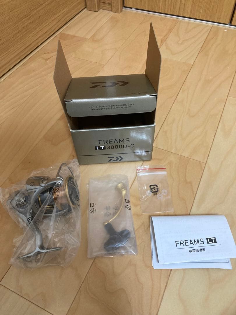美品　ダイワ　18フリームス　LT 3000D-C
