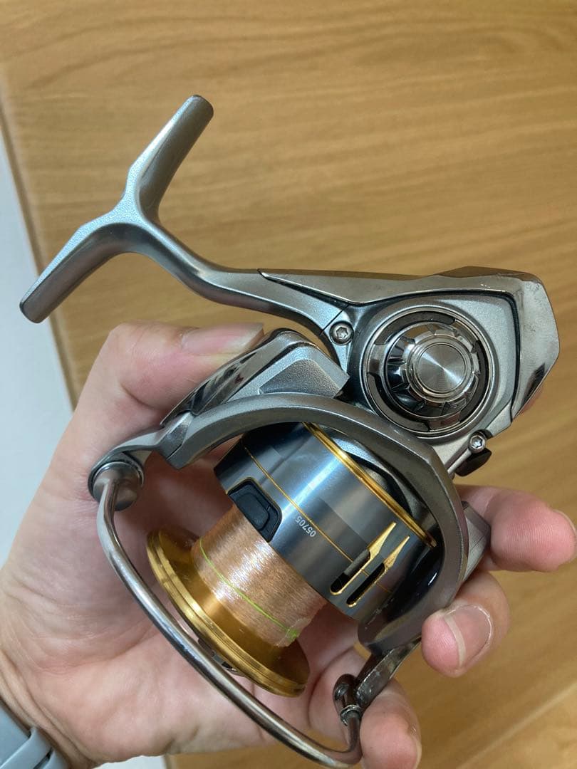 美品　ダイワ　18フリームス　LT 3000D-C