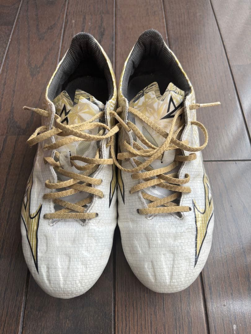 MIZUNO アルファ ELITE サッカースパイク　限定カラー　24cm