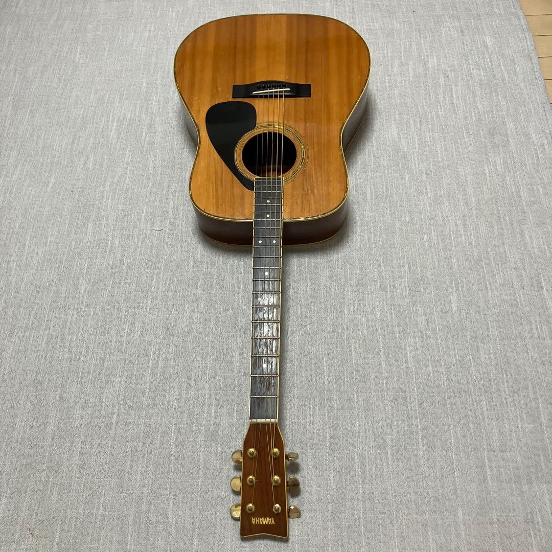 YAMAHA アコースティックギター　FG300D （ソフトケースおまけ付）