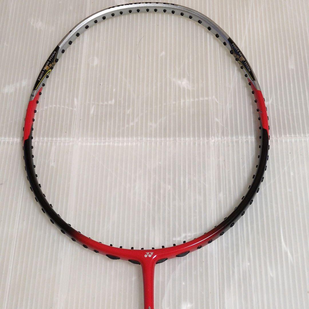 YONEX ARMORTEC 700 ヨネックスアマーテック700
